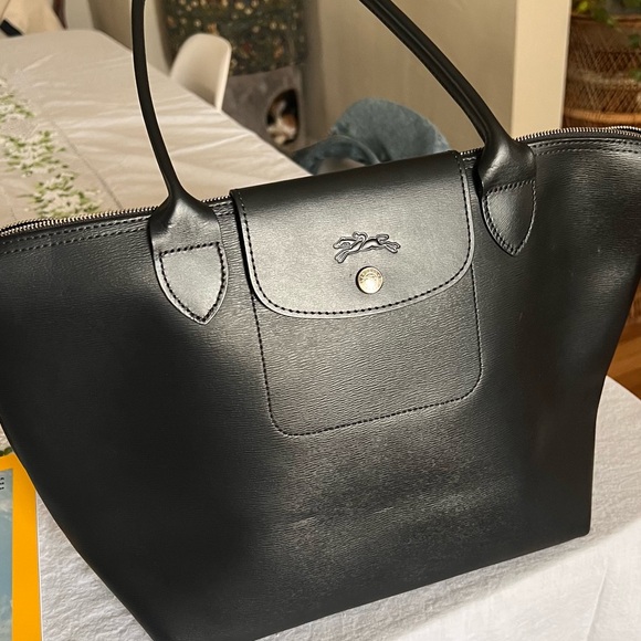 Longchamp Le Pliage Black Leather Tote Bag - Picture 2 of 7